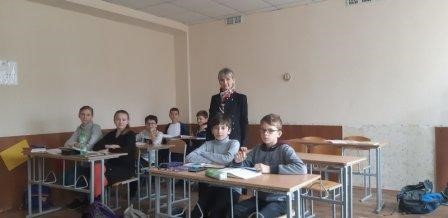 23.10.2019 р. проф. робота серед учнів 7-А класу ЗОШ № 162